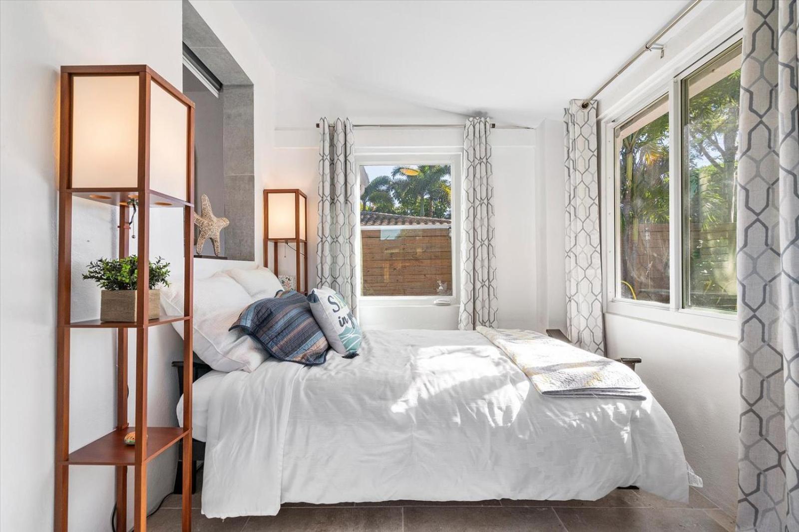 Private Fort Lauderdale Cottage ภายนอก รูปภาพ